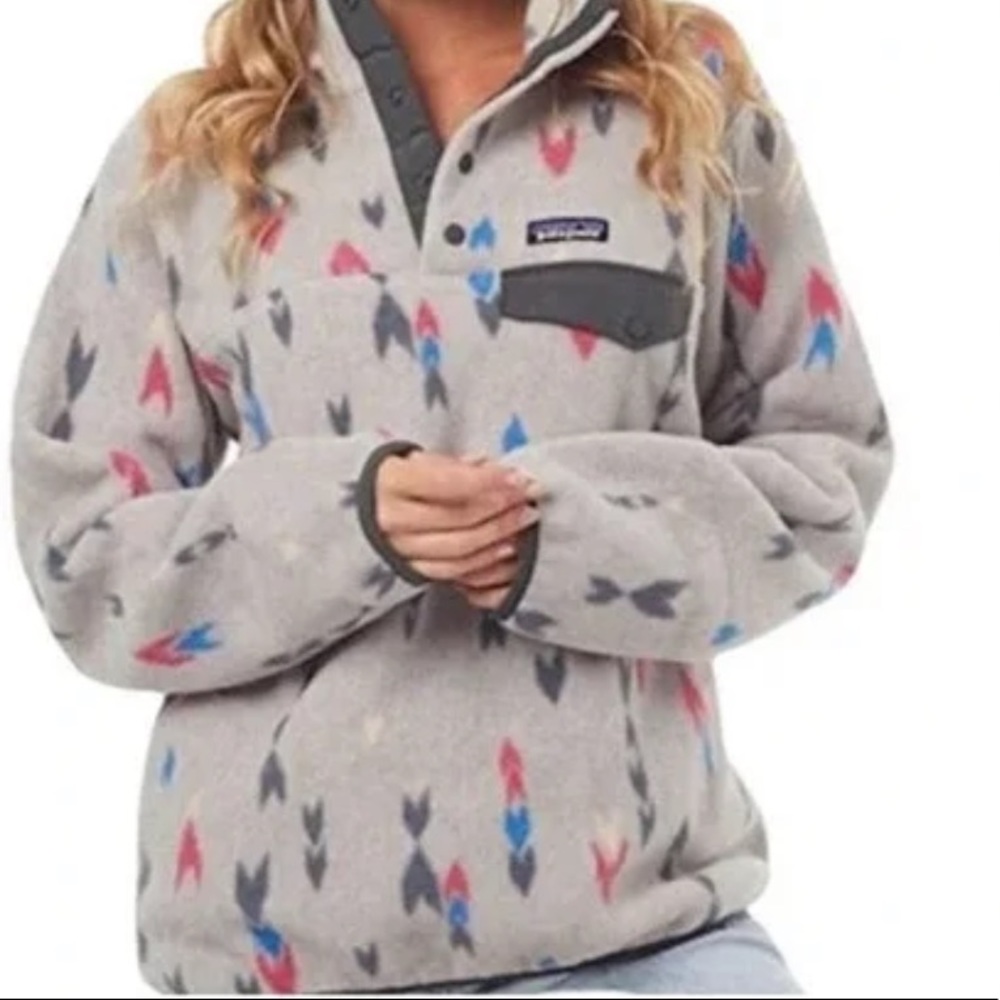 Patagonia Women's Lightweight Synchilla® Snap-T® Pullover-Wish Tails Big